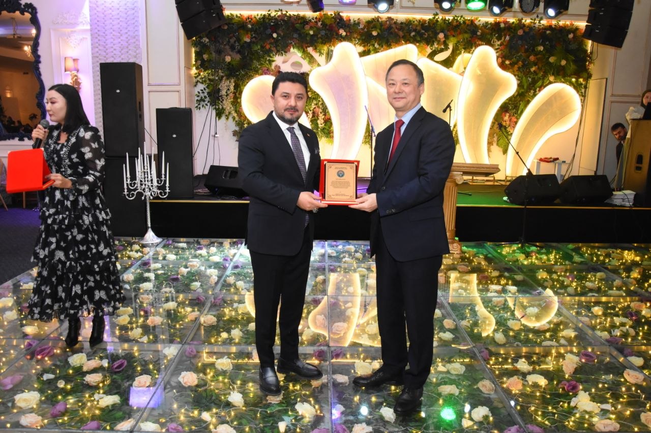 Kırgız Cumhuriyeti’nin Yeni Yıl Buluşması Ankara’da Coşkuyla Kutlandı